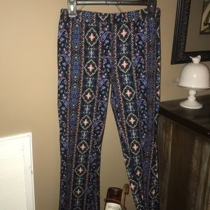 Bell bottom leggings